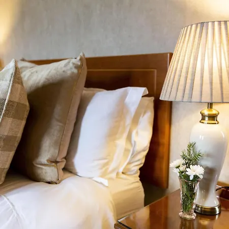 House Bed & Breakfast 3*