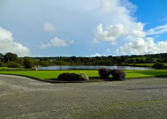 House Bed & Breakfast