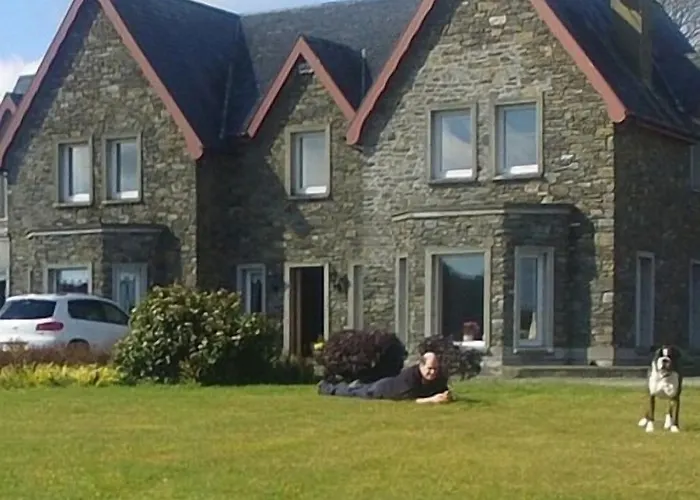 Bed & Breakfast House